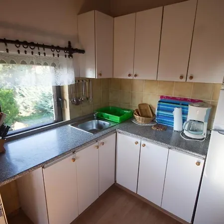 Apartment Fuer 8 Personen Ca 100 M In Novigrad, Adriakueste Kroatien Westkueste Von Istrien Karpinjan